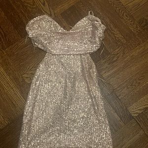 Gold Windsor winter sequin dress